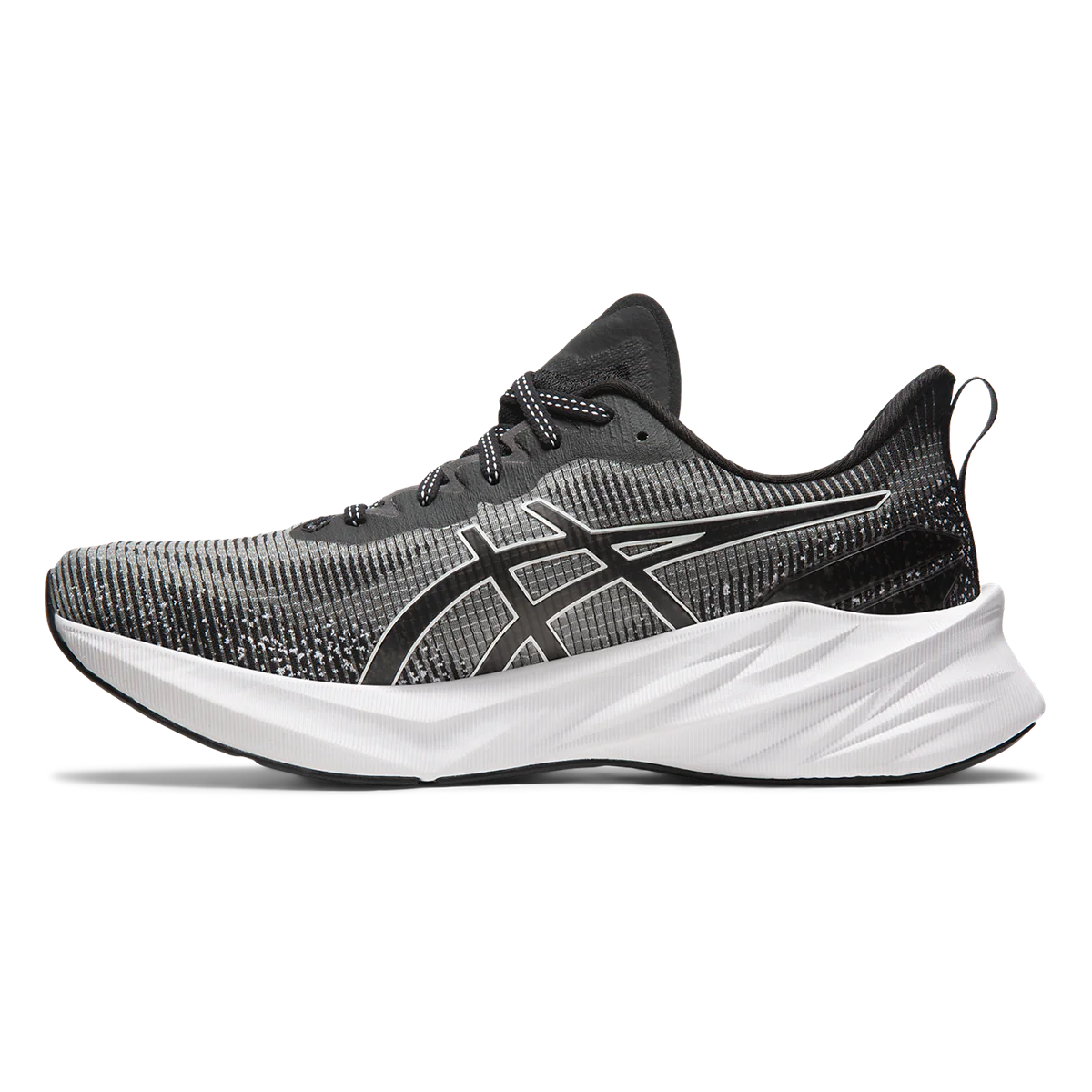 Asics Novablast 3 LE - Image 2