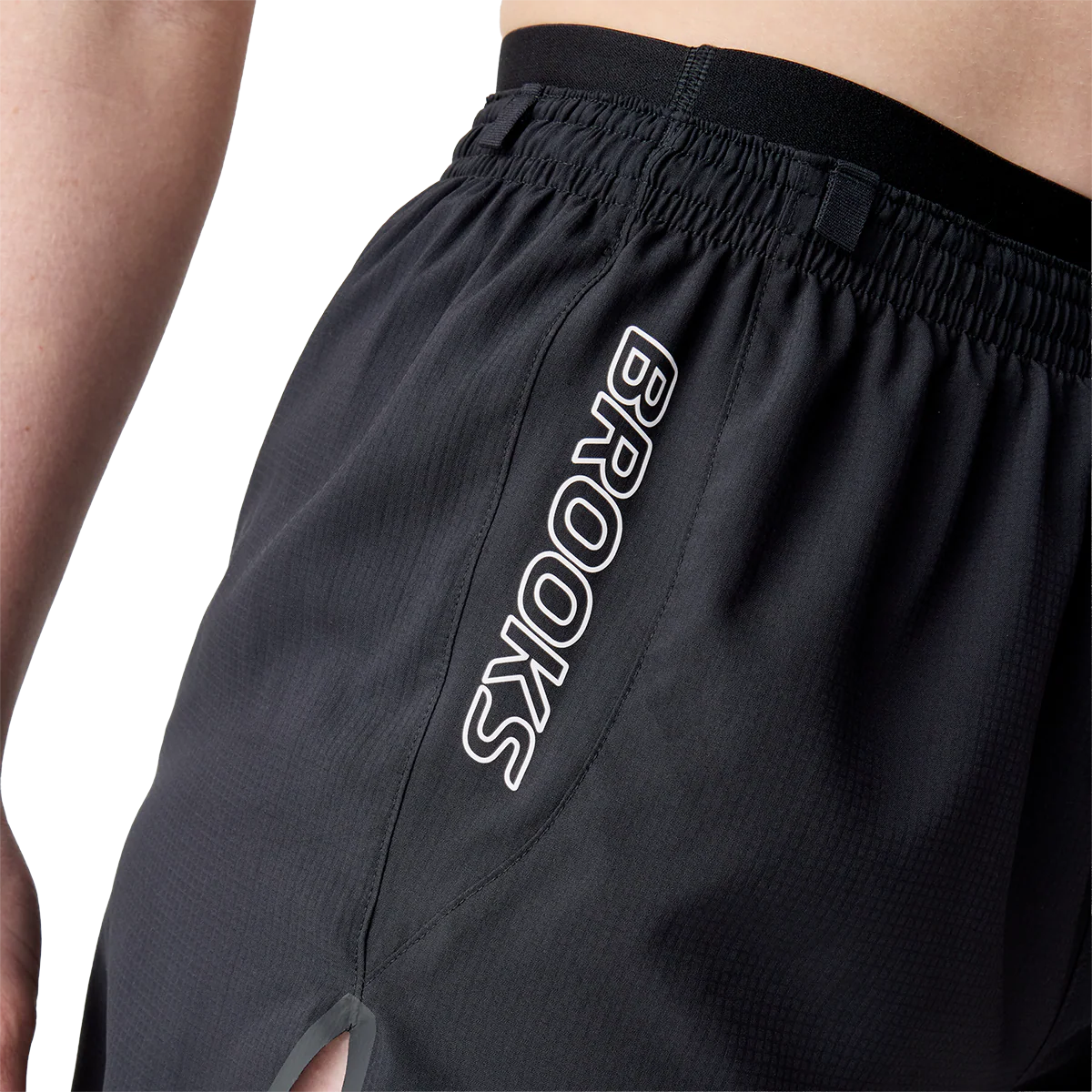 Brooks Cascadia Short - Image 10