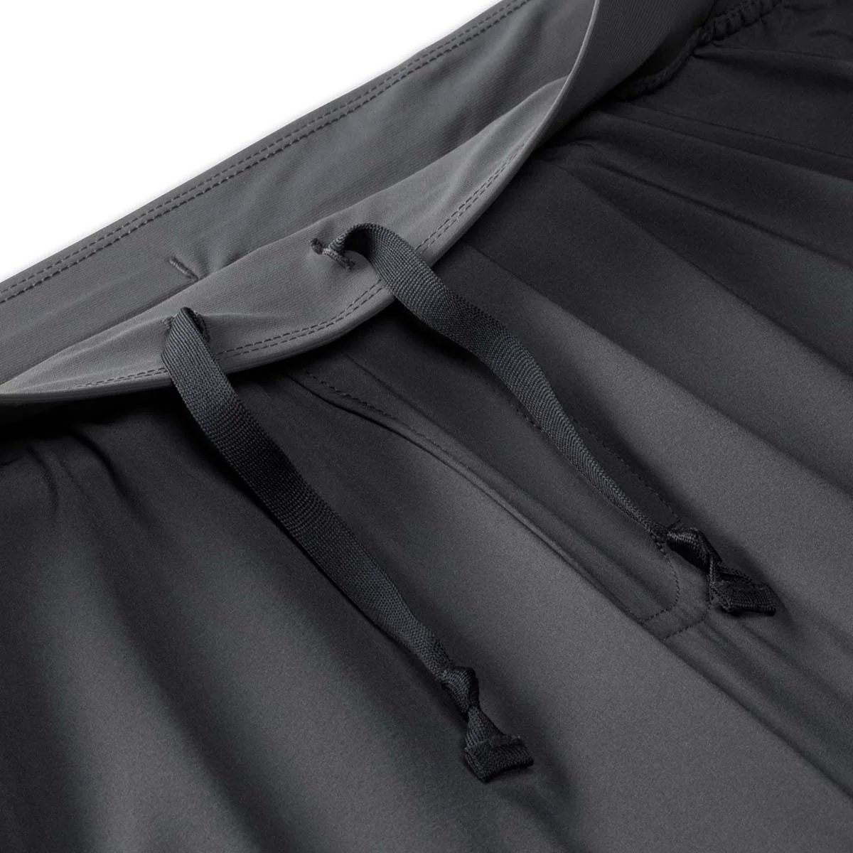 Brooks Equip 9" Short - Image 3