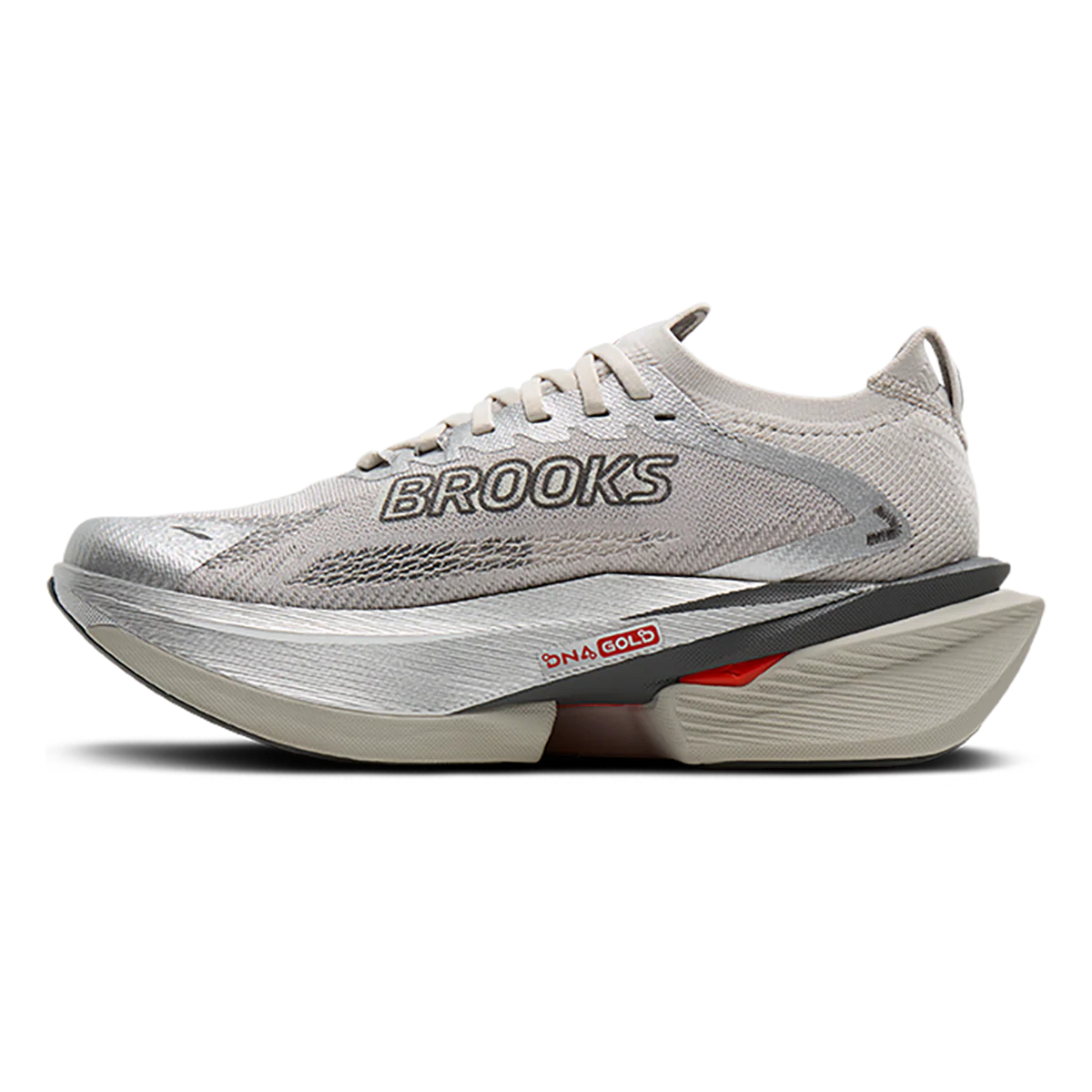 Brooks Hyperion Max 3 - Image 22