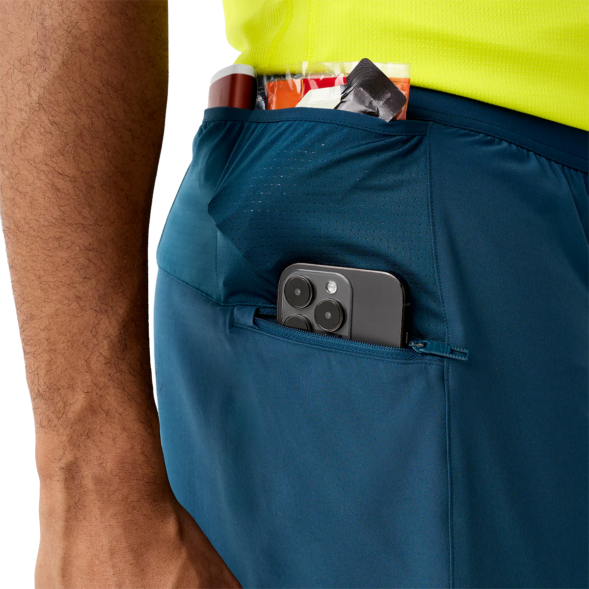 Brooks Journey 7" 2-in-1 Short - Image 5