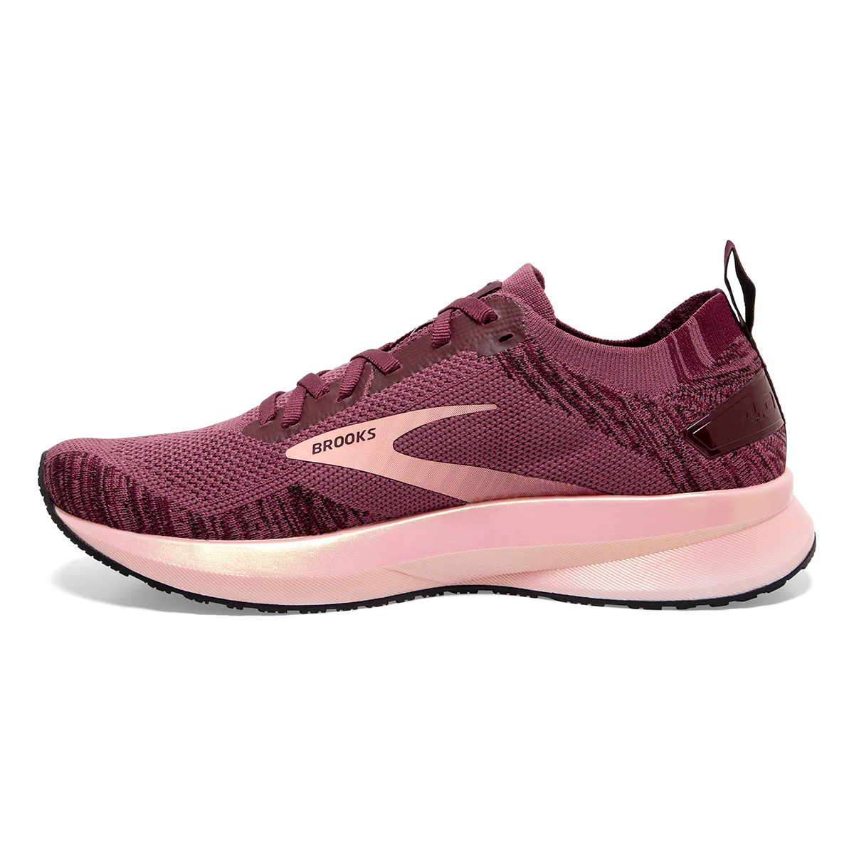 Brooks Levitate 4 - Image 26