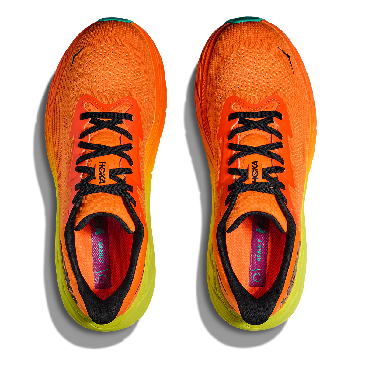 Hoka Arahi 7 - Electric Tangerine - Black - Image 3