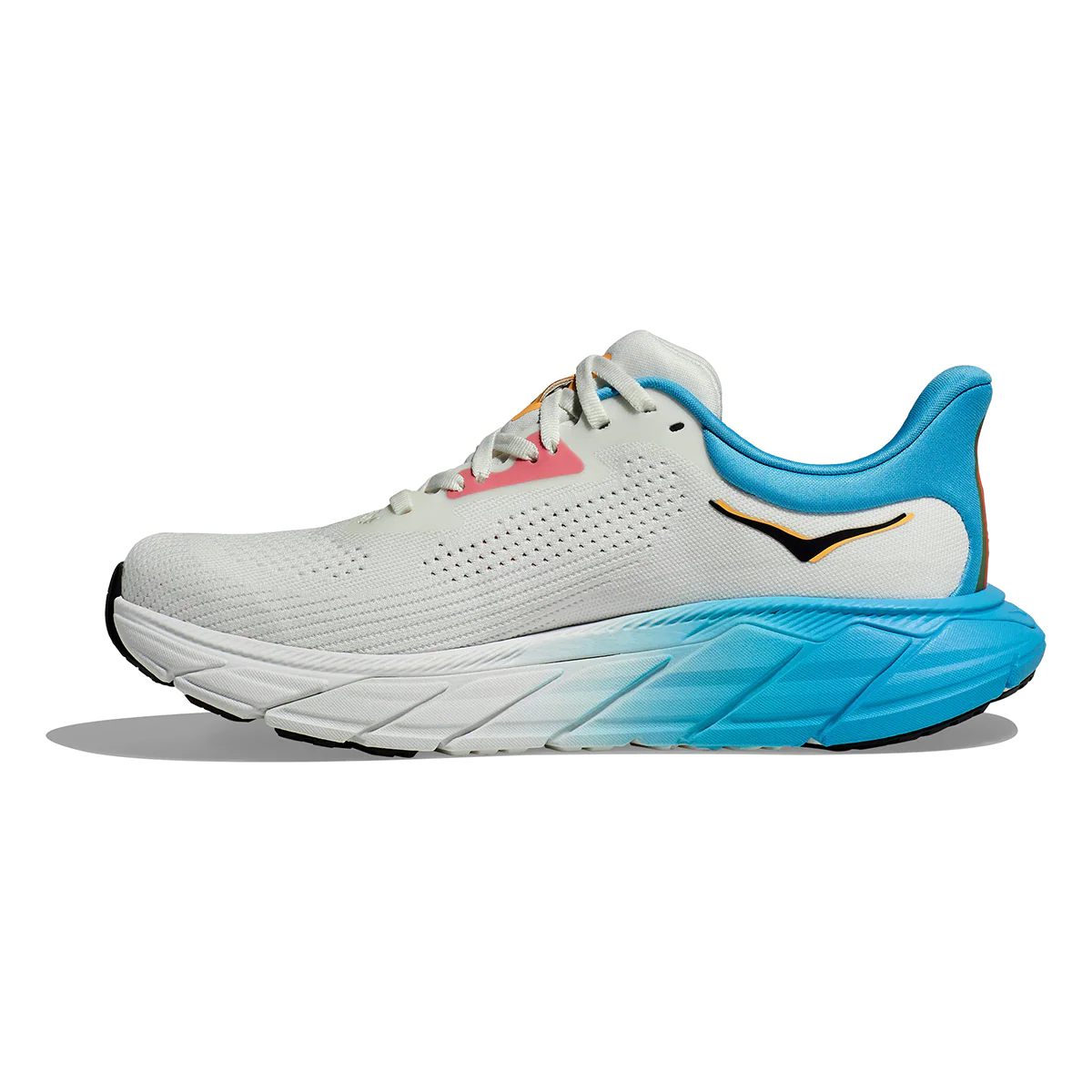 Hoka Arahi 7 - Blanc de Blanc - Swim Day - Image 2