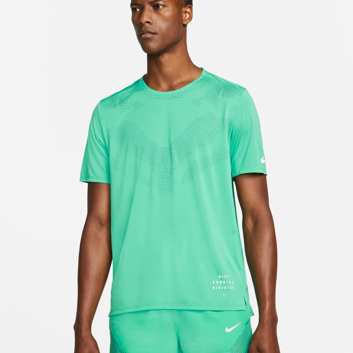 Nike Dri-FIT Run Divison Rise 365 Shortsleeve