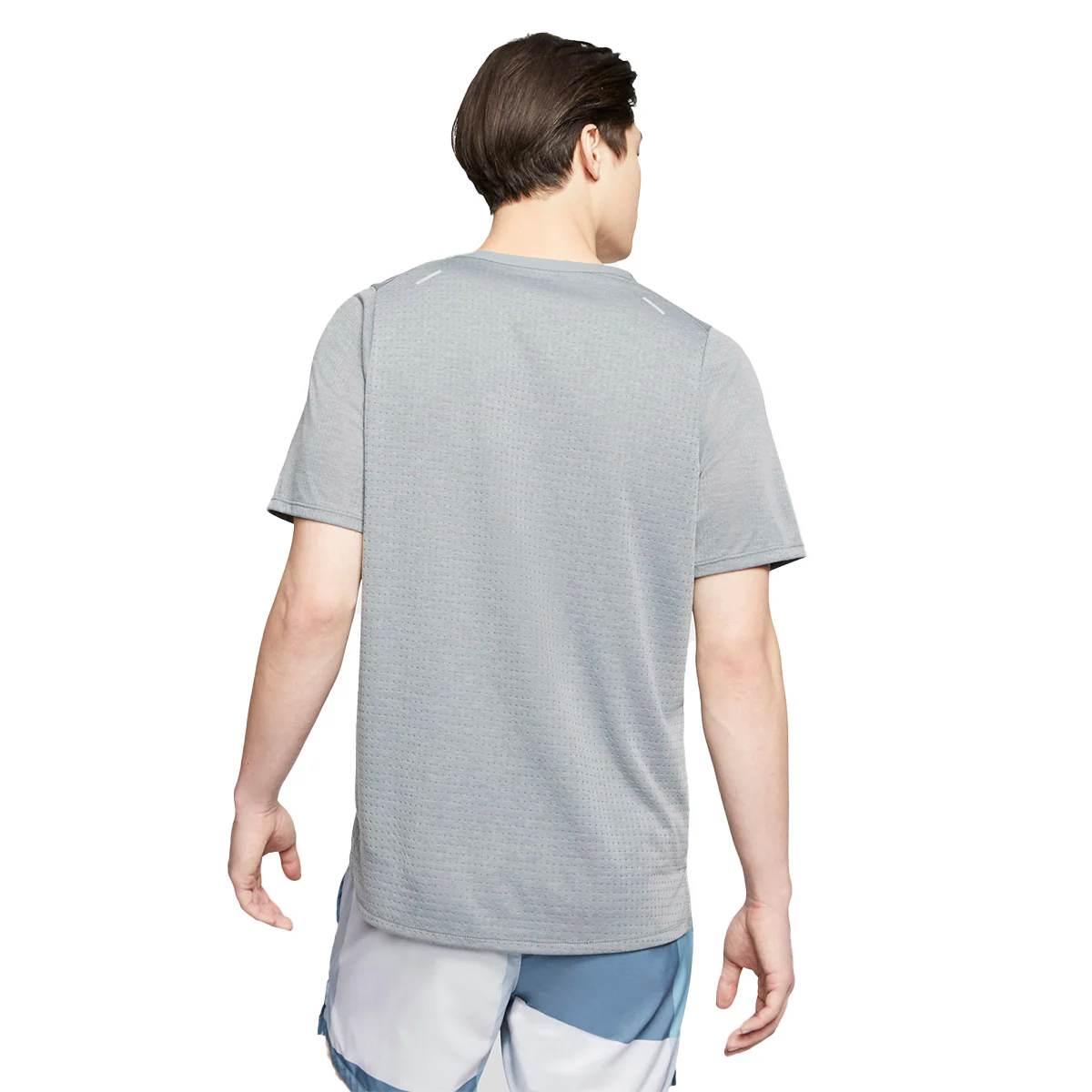 Nike Rise 365 Shortsleeve - Image 25