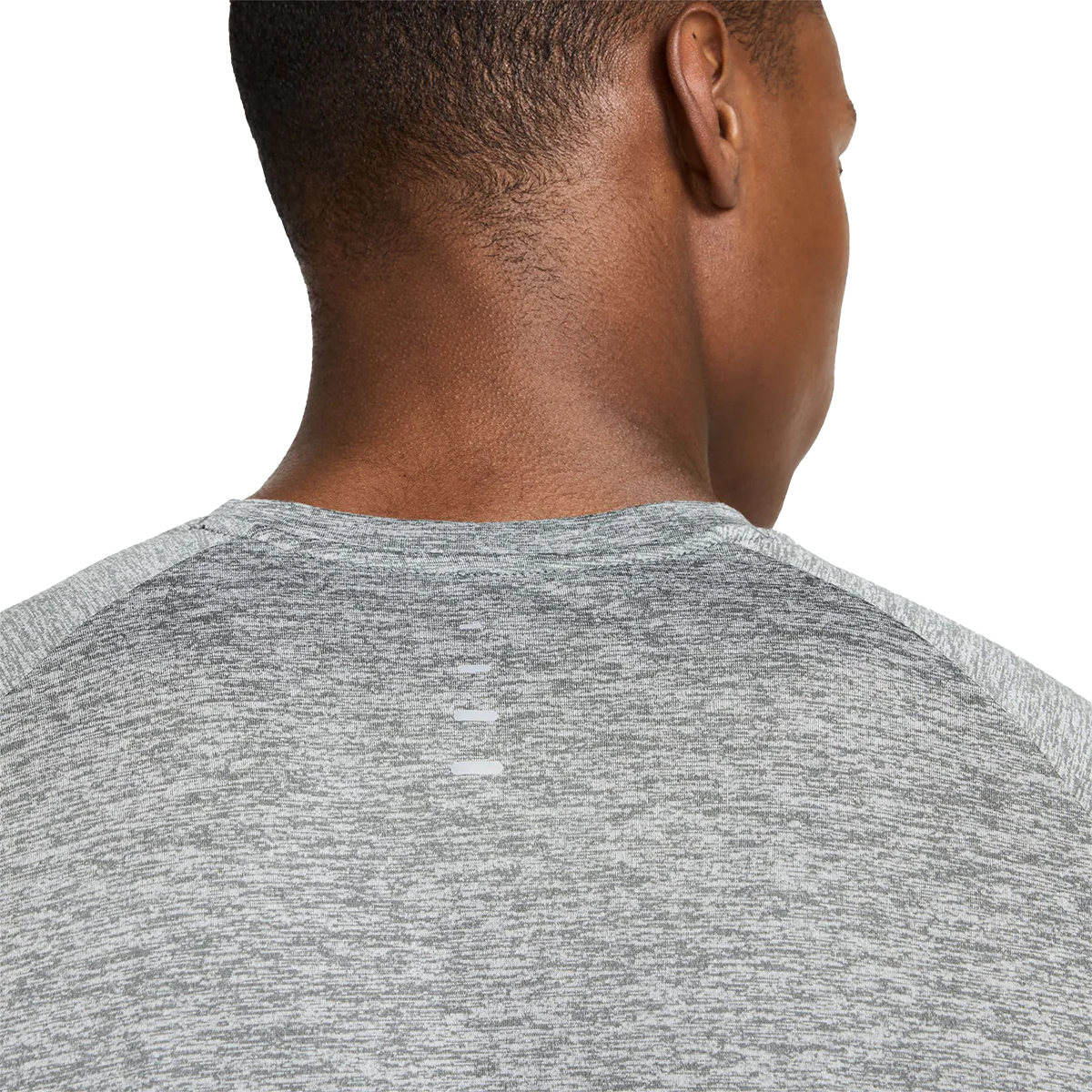 Nike Stride Shortsleeve - Image 12