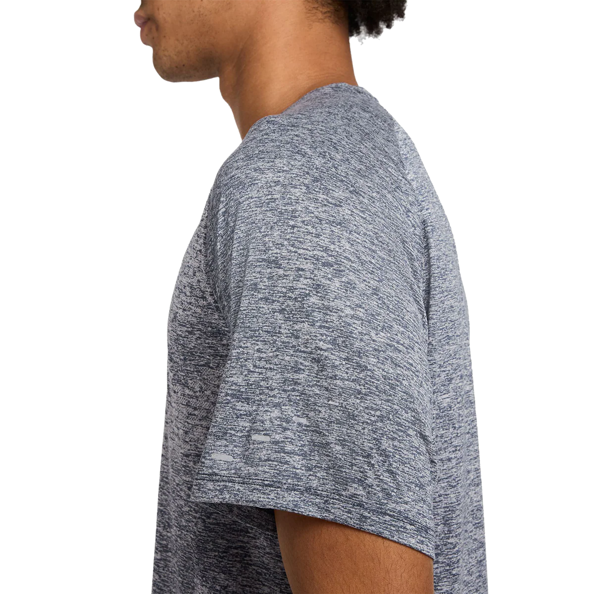 Nike Stride Shortsleeve - Image 20