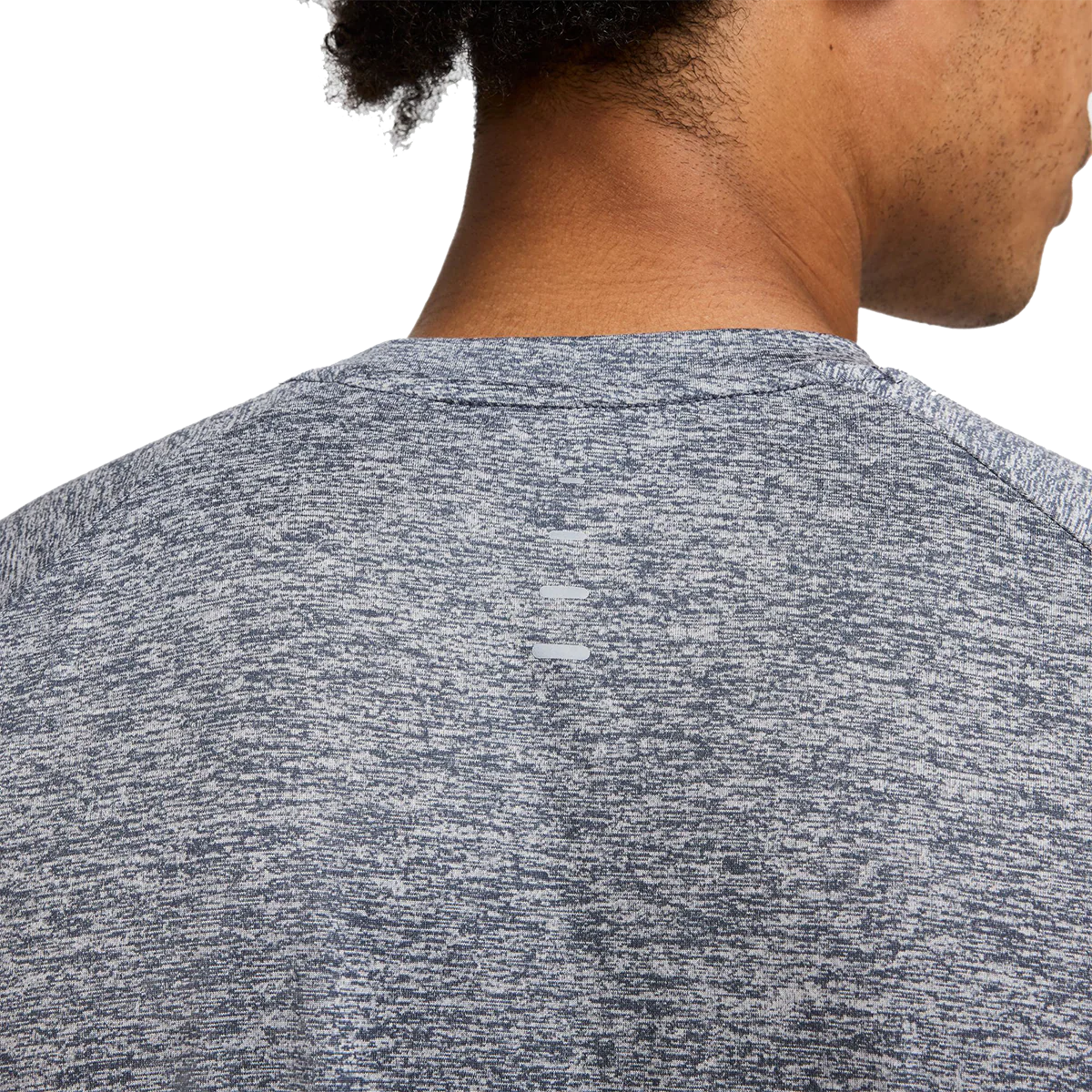 Nike Stride Shortsleeve - Image 23