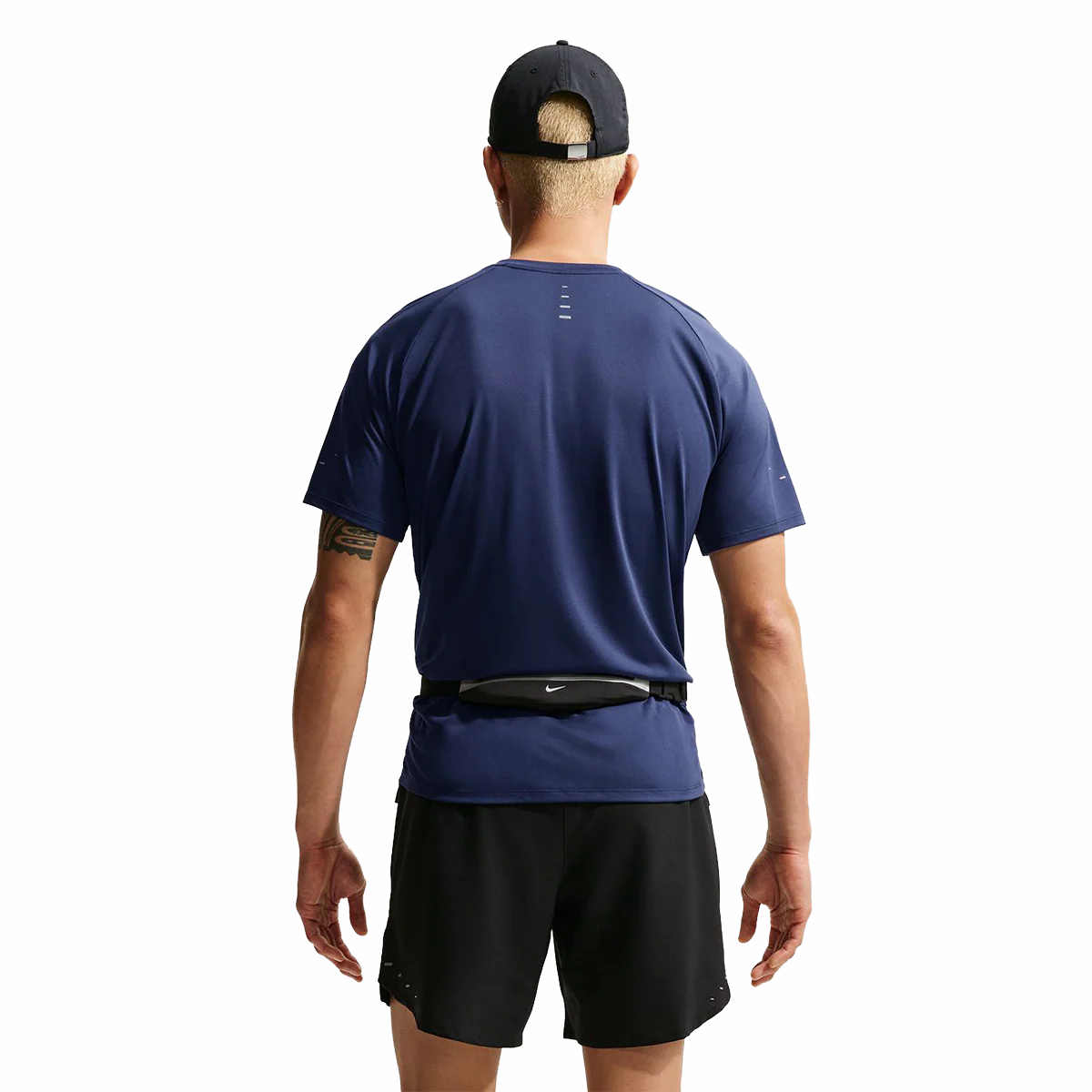 Nike Stride Shortsleeve - Image 47