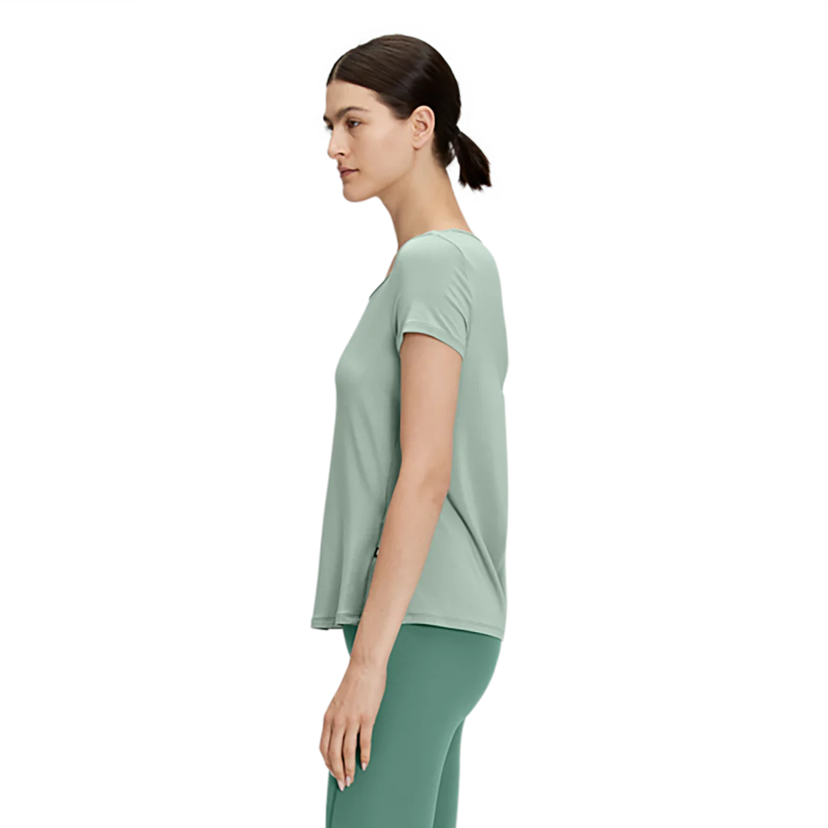 ON Active - T Breathe Shortsleeve - Image 16