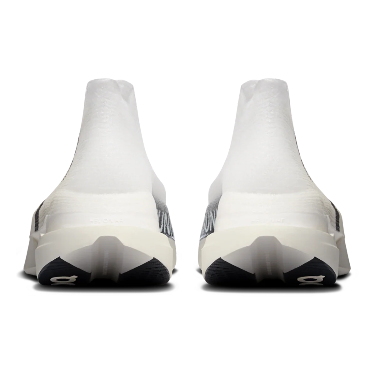 ON Cloudboom Strike LS - Image 4