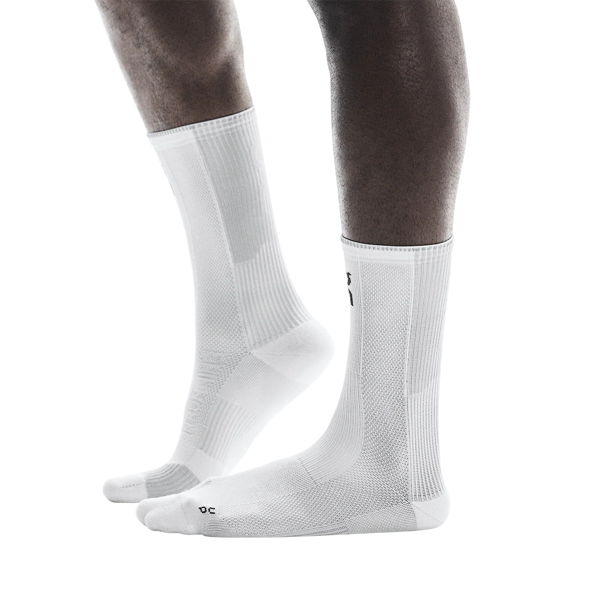 ON Performance Run Sock High - Image 19