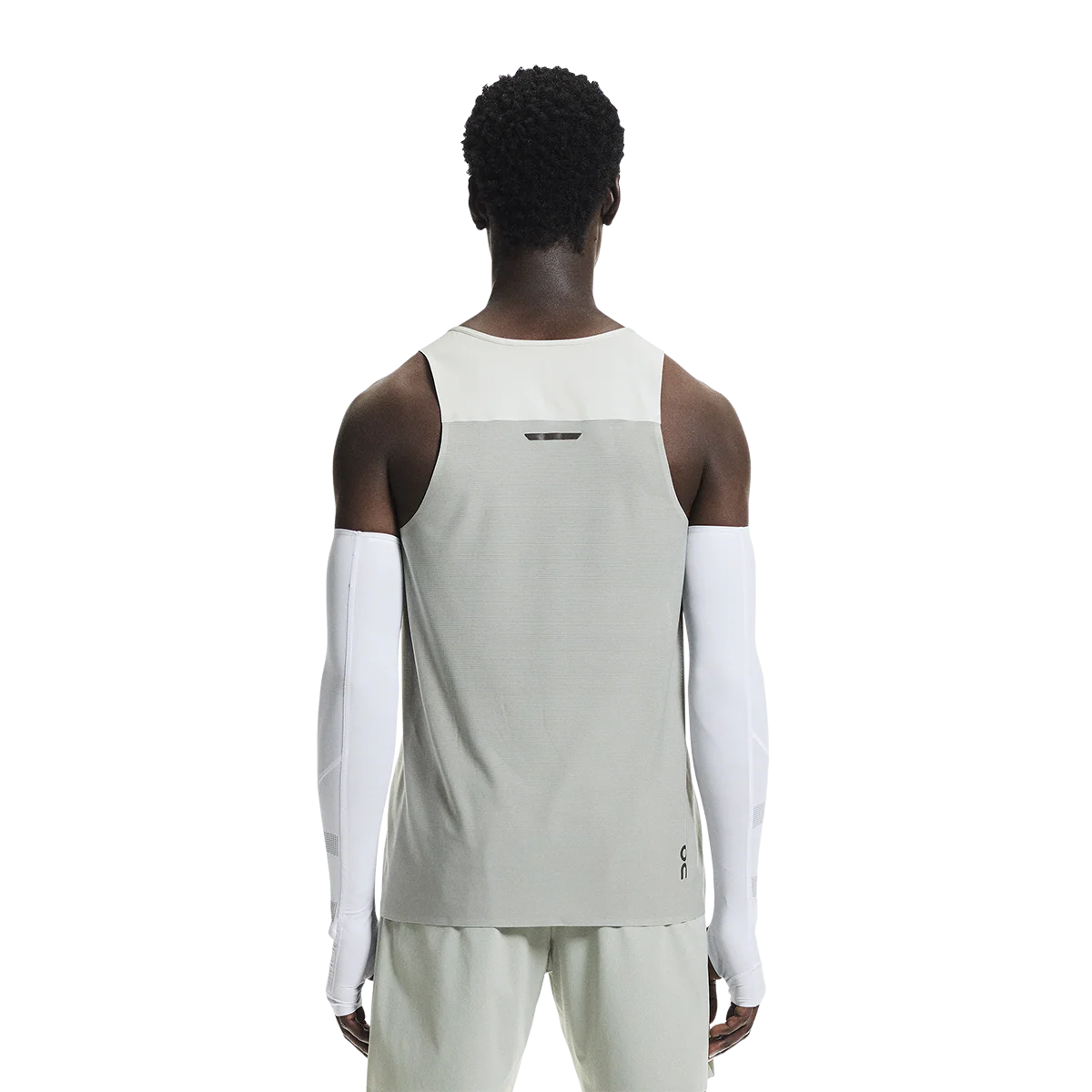On Performance Tank - Image 10