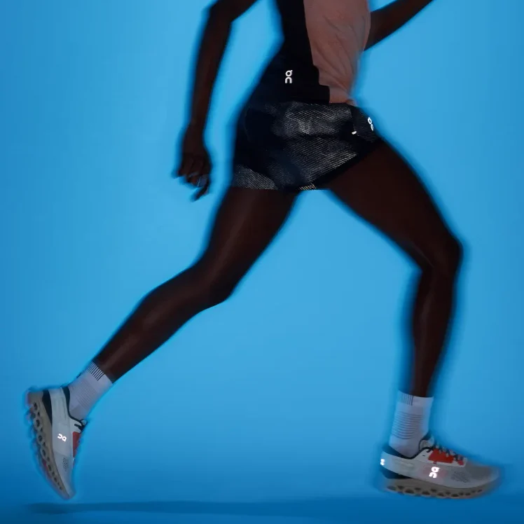 ON Running Lumos Short - Image 4
