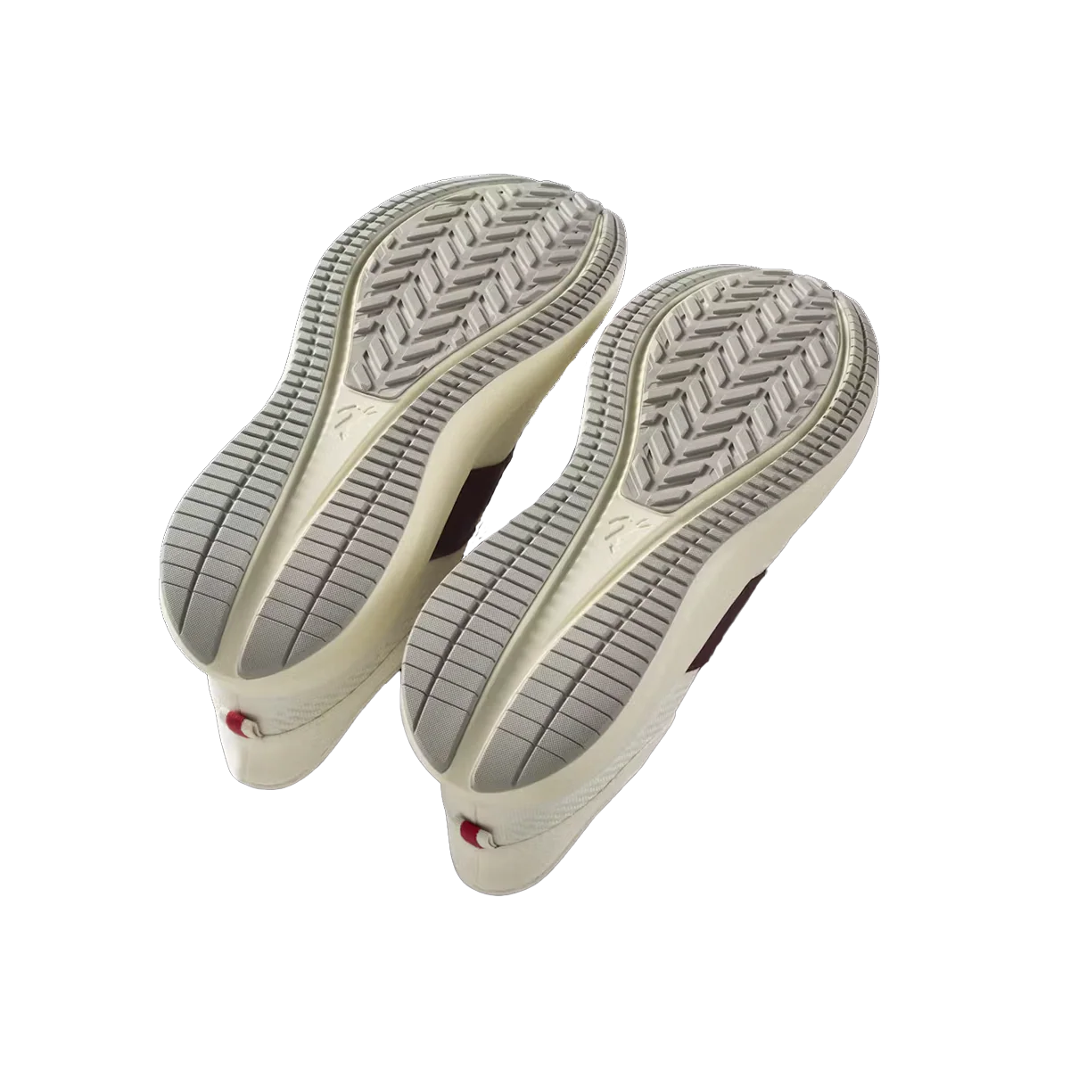 Tracksmith Eliot Runner - Image 16